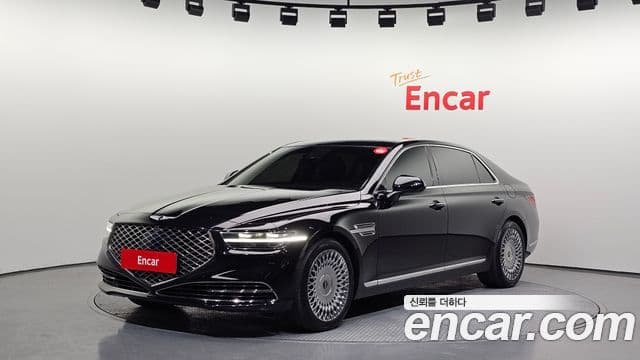 2021 Genesis G90